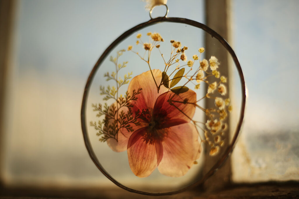 Floral Preservation and Stained Glass Artist in Liverpool