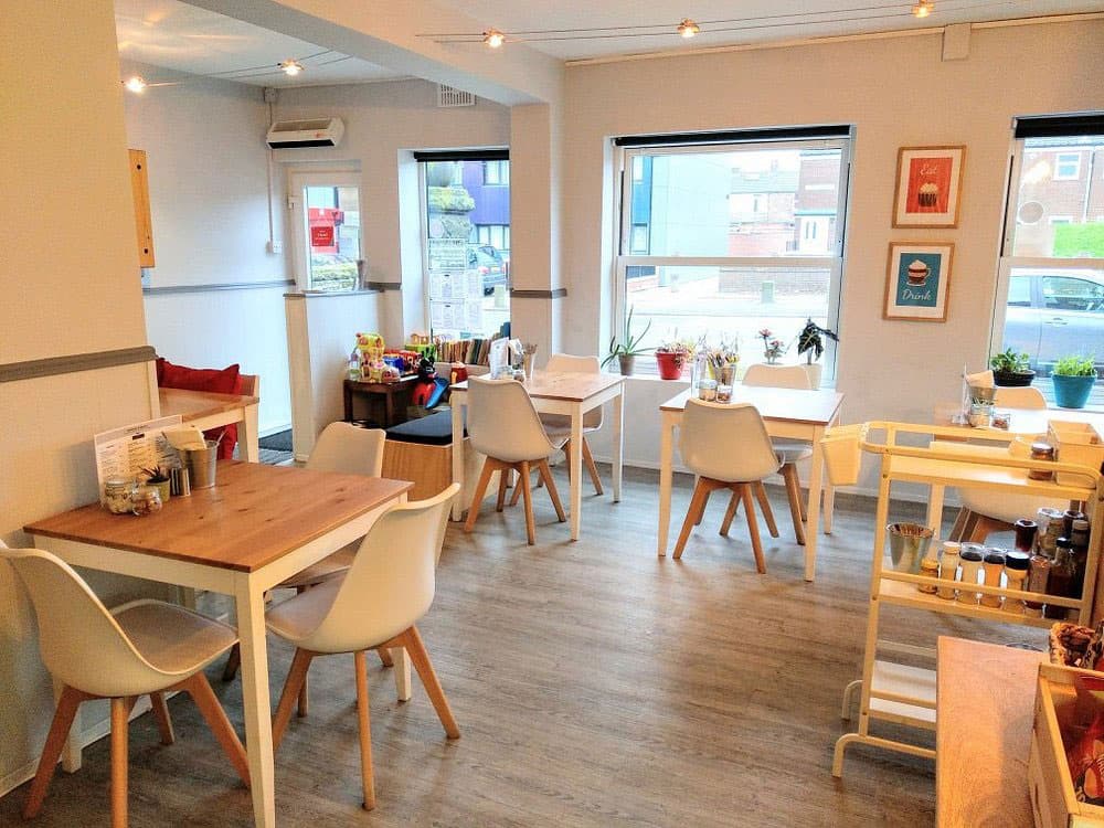 5 Hidden Gem Lunch Spots in Liverpool